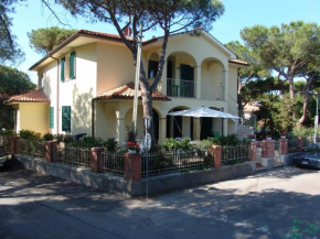 Blue apartment Marina Di Castagneto Carducci